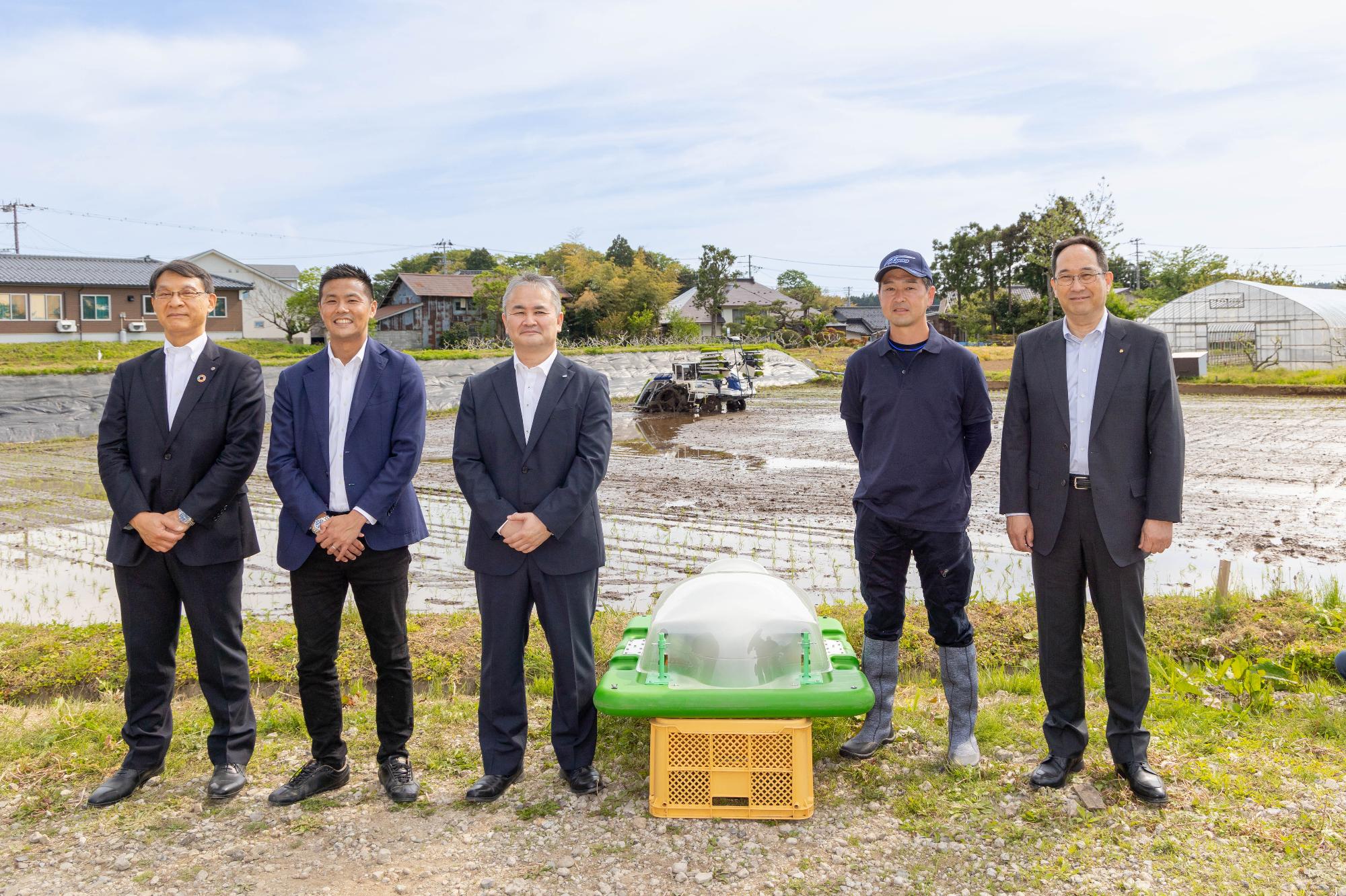 アイガモロボ進水式
