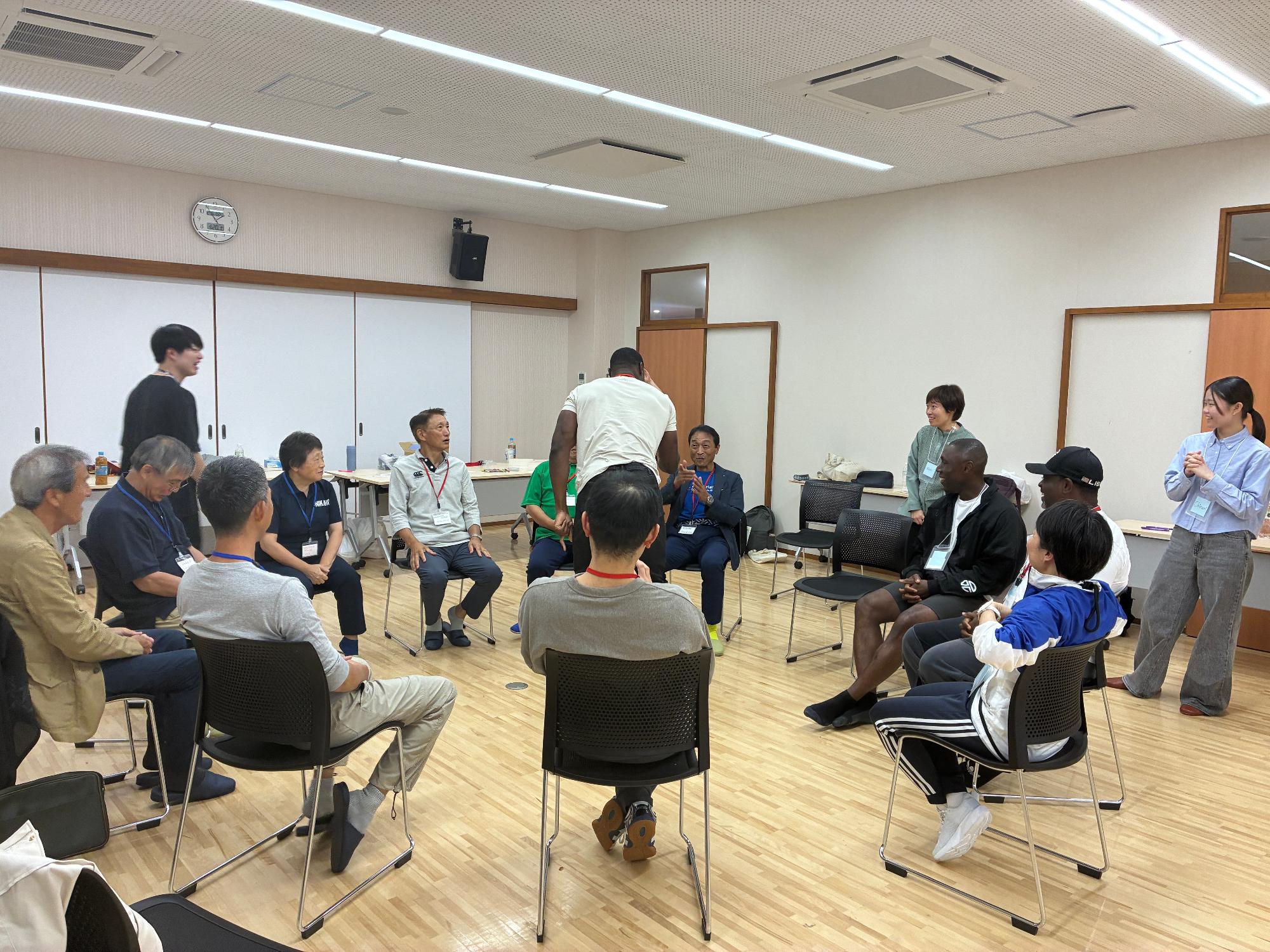 リベリアオリンピアンとディスカッション